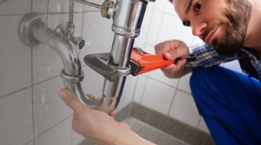 Local tankless water heater installation in Thorn Hill, TN